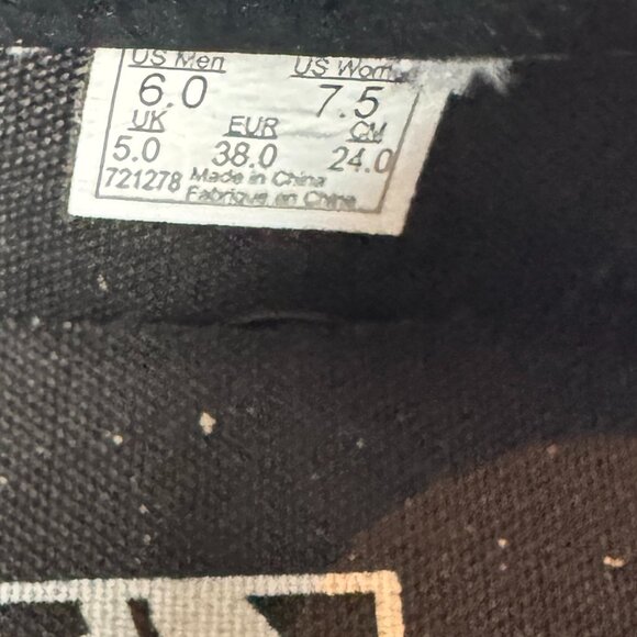 Vans Asher Black Slip-On Sneaker Shoe - Picture 12 of 12